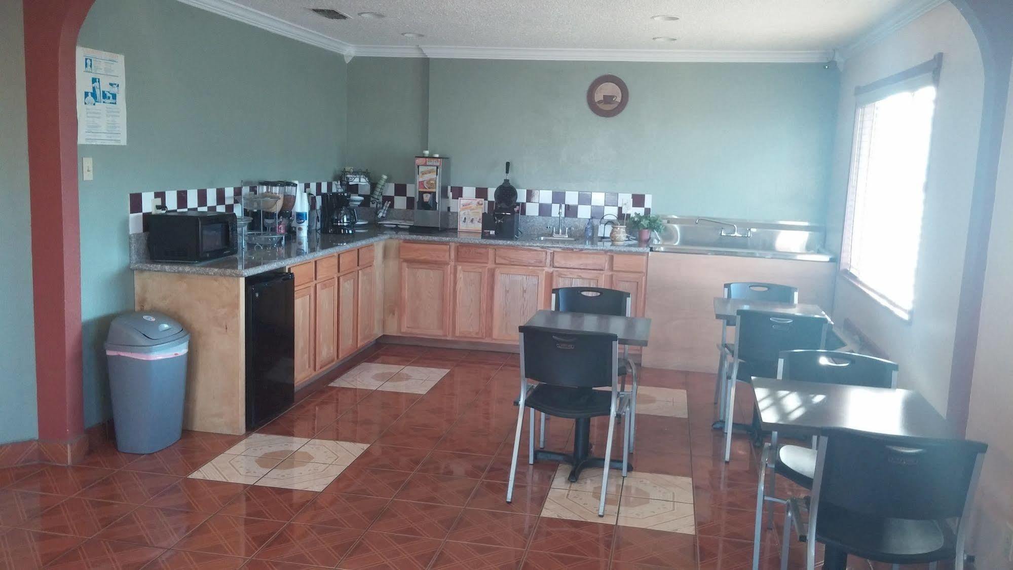 Budget Host Inn Eastland מראה חיצוני תמונה